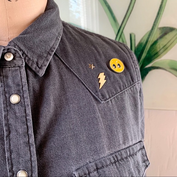 ❌SOLD❌Levi's Western Snap Button Down Shirt - Picture 5 of 8